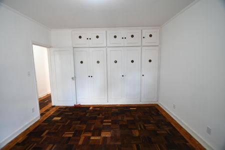 Apartamento à venda com 120m², 3 quartos e 2 vagasQuarto 2