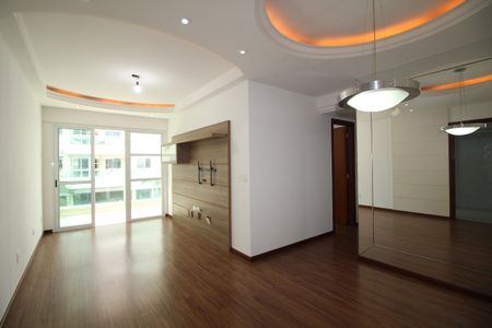 Sala de apartamento à venda com 3 quartos, 94m² em Jacarepaguá, Rio de Janeiro