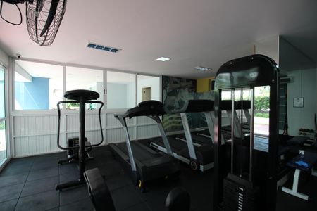 Apartamento à venda com 94m², 3 quartos e 2 vagasAcademia