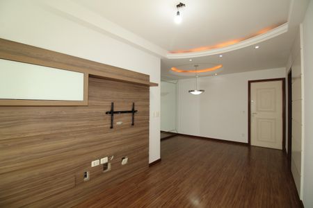 Apartamento à venda com 94m², 3 quartos e 2 vagasSala