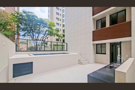Apartamento à venda com 195m², 3 quartos e 3 vagasPiscina