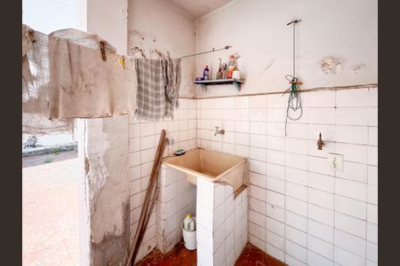 Casa à venda com 300m², 3 quartos e 2 vagasÁrea de Serviço