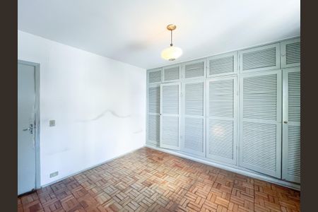 Casa à venda com 300m², 3 quartos e 2 vagasQuarto 3