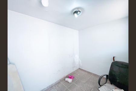 Casa à venda com 300m², 3 quartos e 2 vagasQuarto de Serviço