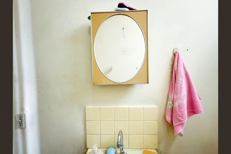 Casa à venda com 300m², 3 quartos e 2 vagasLavabo