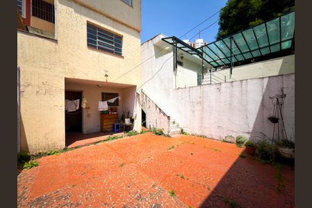 Casa à venda com 300m², 3 quartos e 2 vagasQuintal