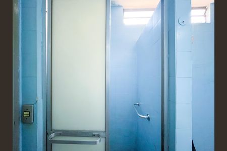 Casa à venda com 300m², 3 quartos e 2 vagasBanheiro