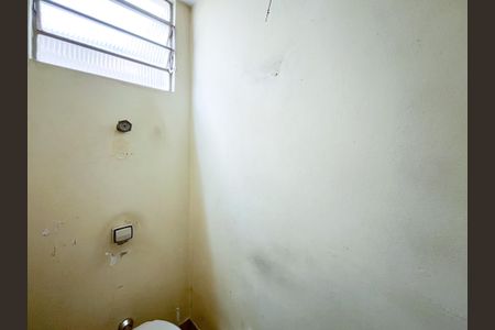 Casa à venda com 300m², 3 quartos e 2 vagasLavabo