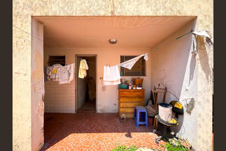 Casa à venda com 300m², 3 quartos e 2 vagasÁrea de Serviço