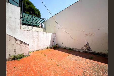 Casa à venda com 300m², 3 quartos e 2 vagasQuintal