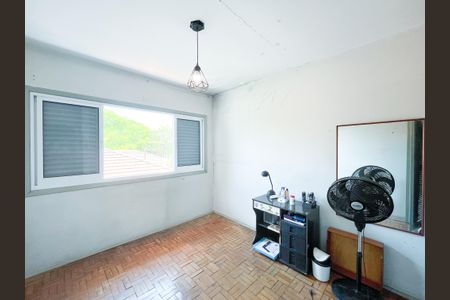 Casa à venda com 300m², 3 quartos e 2 vagasQuarto 1