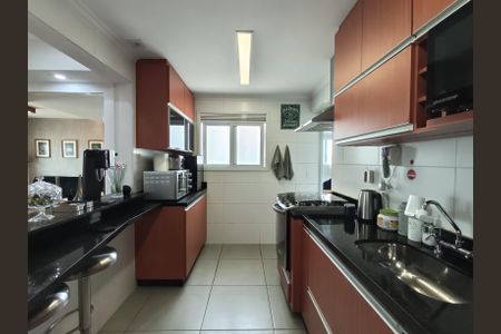 Apartamento à venda com 97m², 3 quartos e 2 vagasCozinha