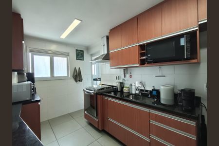 Apartamento à venda com 97m², 3 quartos e 2 vagasCozinha