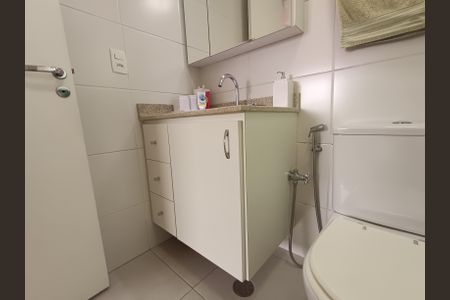 Apartamento à venda com 97m², 3 quartos e 2 vagasBanheiro - Suite