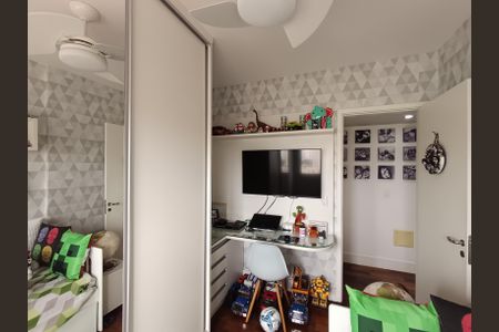 Apartamento à venda com 97m², 3 quartos e 2 vagasQuarto 2