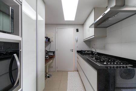 Apartamento à venda com 134m², 3 quartos e 2 vagasCozinha