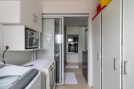 Apartamento à venda com 134m², 3 quartos e 2 vagasÁrea de Serviço