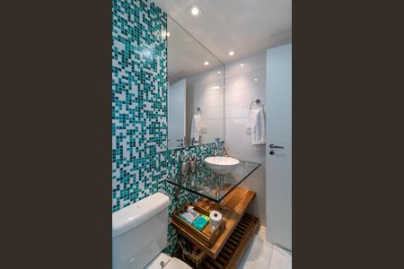 Apartamento à venda com 134m², 3 quartos e 2 vagasBanheiro da Suíte 2