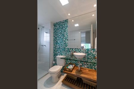 Apartamento à venda com 134m², 3 quartos e 2 vagasBanheiro da Suíte 2