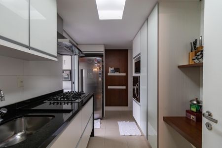 Apartamento à venda com 134m², 3 quartos e 2 vagasCozinha