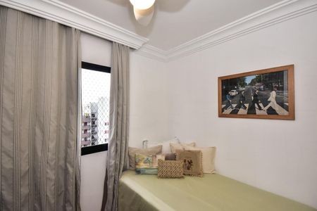 Apartamento à venda com 127m², 3 quartos e 2 vagasQuarto 2