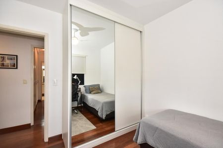 Apartamento à venda com 127m², 3 quartos e 2 vagasQuarto 1