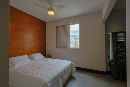 Apartamento à venda com 106m², 2 quartos e 2 vagasSuíte