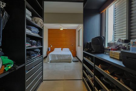 Apartamento à venda com 106m², 2 quartos e 2 vagasSuíte