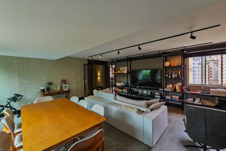 Apartamento à venda com 106m², 2 quartos e 2 vagasSala