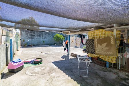 Casa à venda com 112m², 3 quartos e 1 vaga Casa à venda com 112m², 3 quartos e 1 vagaQuintal