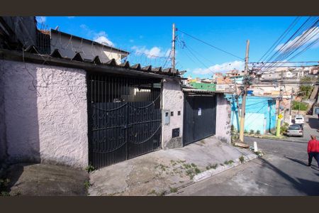 Casa para alugar com 50m², 1 quarto e 1 vagaFachada