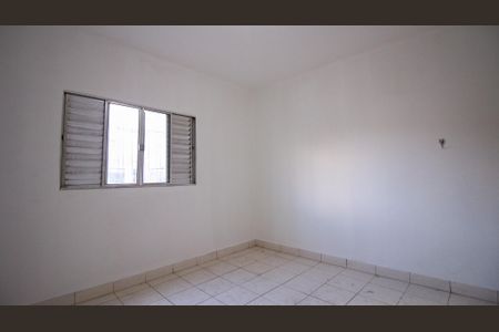Quarto de casa para alugar com 1 quarto, 50m² em Parque Colonial, São Paulo