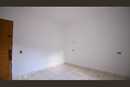 Quarto de casa para alugar com 1 quarto, 50m² em Parque Colonial, São Paulo