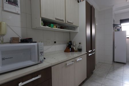 Apartamento à venda com 92m², 3 quartos e 2 vagasCozinha