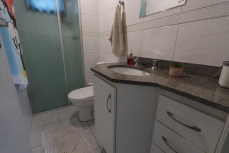 Apartamento à venda com 92m², 3 quartos e 2 vagasBanheiro Social