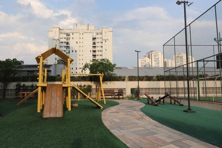 Apartamento à venda com 92m², 3 quartos e 2 vagasÁrea comum - Playground