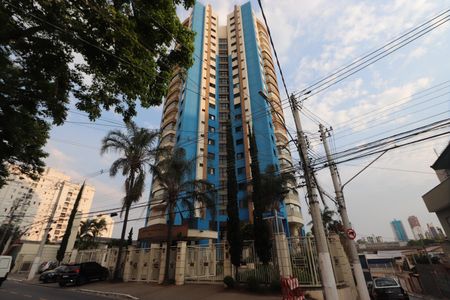 Apartamento à venda com 92m², 3 quartos e 2 vagasFachada