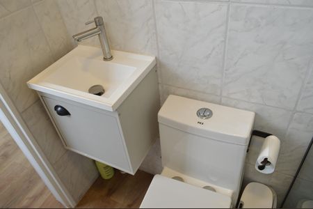 Apartamento para alugar com 66m², 2 quartos e sem vagaBanheiro Serviço