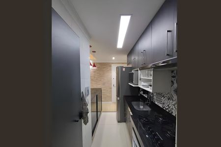 Apartamento à venda com 54m², 2 quartos e 1 vagaCozinha