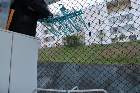 Sacada Vista de apartamento para alugar com 2 quartos, 47m² em Jardim Isis, Cotia