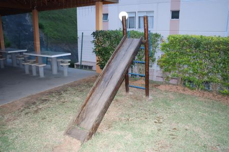 Apartamento para alugar com 47m², 2 quartos e 1 vagaÁrea comum