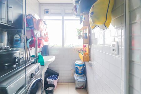 Apartamento à venda com 48m², 2 quartos e 1 vaga Apartamento à venda com 48m², 2 quartos e 1 vagaCozinha e Área de Serviço