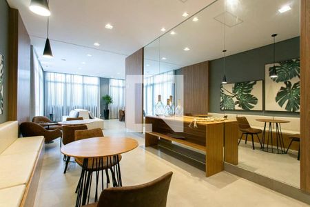 Studio à venda com 28m², 1 quarto e sem vagaHall social