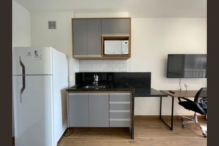 Casa de condomínio para alugar com 24m², 1 quarto e sem vaga Casa de condomínio para alugar com 24m², 1 quarto e sem vagaCozinha e Área de Serviço