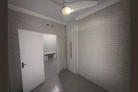 Quarto 2 de apartamento para alugar com 2 quartos, 50m² em Itatiaia, Belo Horizonte