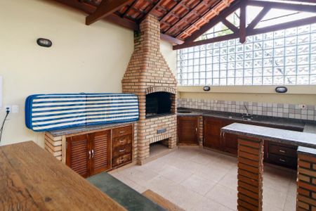 Apartamento à venda com 78m², 3 quartos e 2 vagas Apartamento à venda com 78m², 3 quartos e 2 vagasChurrasqueira