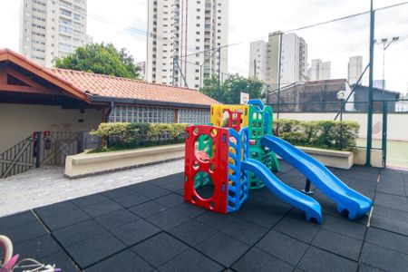 Apartamento à venda com 78m², 3 quartos e 2 vagas Apartamento à venda com 78m², 3 quartos e 2 vagasPlayground