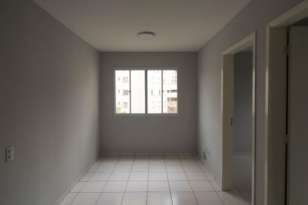 Sala de apartamento para alugar com 2 quartos, 48m² em Jardim Vila Formosa, São Paulo