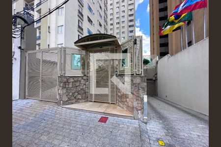 Apartamento à venda com 112m², 3 quartos e 1 vagaFachada