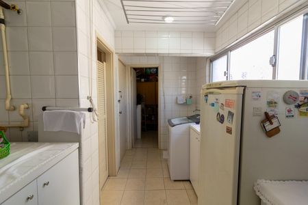 Apartamento à venda com 112m², 3 quartos e 1 vagaÁrea de Serviço